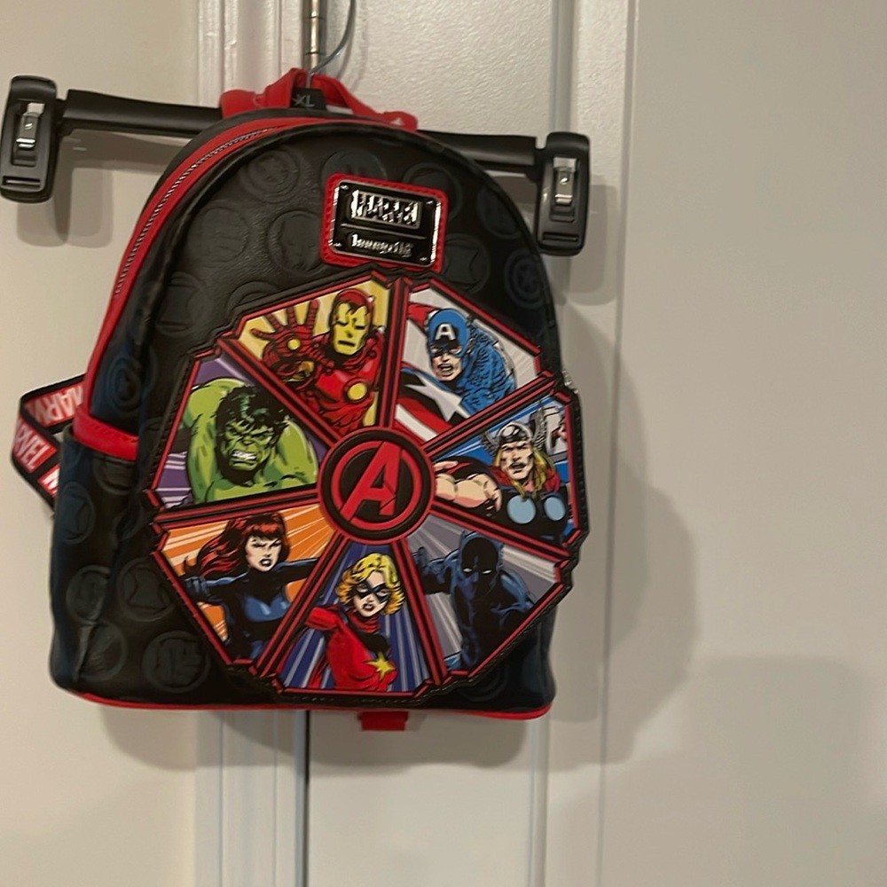 Marvel Loungefly Avengers NWT